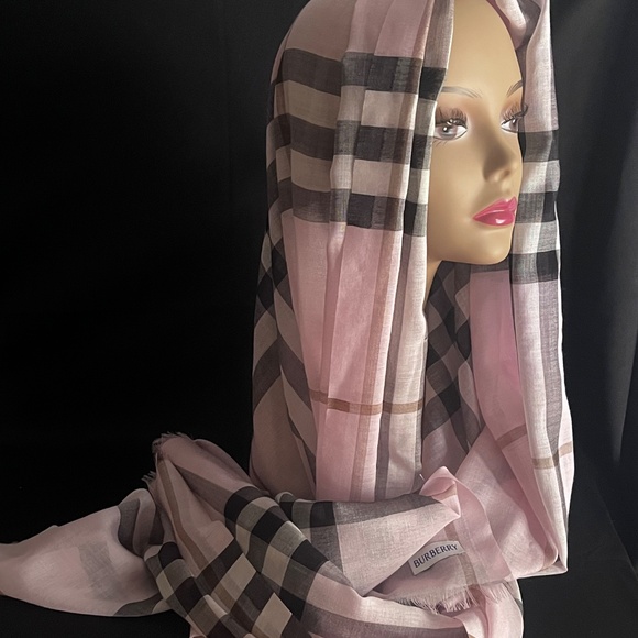 BURBERRY Giant Check Pink Wool & Silk Scarf / BRAND NEW - Picture 10 of 12
